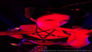 OnlyFans - BrookelynneBriar - Pesents Caged And Cucked By Your Succubus Queen