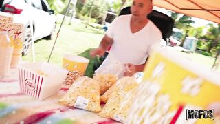 LetsPostit - Ivy Ireland - Flea Market