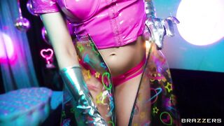 Brazzers - Jewelz Blu, Aubree Valentine - The Big Bang