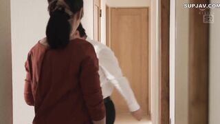 (RM) The Naughty Little Sister Who Purposely Peek Into Her Bath