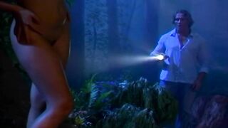 Mari Possa is a nymph who loves cock and cum on her face