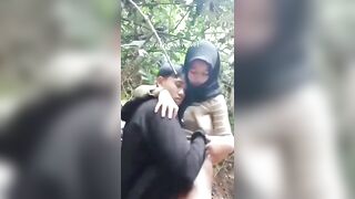 MUASIN JILBAB SANGEAN GAK MAU BERHENTI NGENTOT DI TAMAN Https://linktr.ee/bookingpsk
