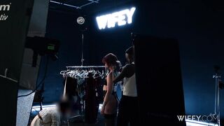 James Lending Queen To Sheem