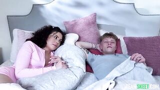 StepSiblings - Satine Summers, Raven Lane