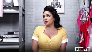 Zoey Foxx Housewife Gets Caught Stealing - ShoplyfterMylf