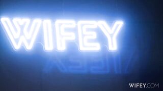 Tatiana Steele - Blonde MILF Gets Filled Up By BBC 18 10 2025