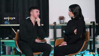 Thick Milf Sara Retali POV