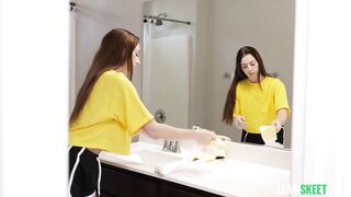 Avery Wilds Hot Brunette Anal