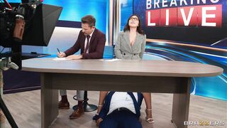 Breaking News: She Wants To Fuck - Nicole Doshi