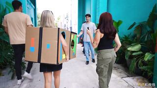 Street Heat Slut In A Box - Gypsy Rose, Sav Shawz