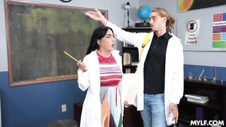 Abi James - Mixing Fluids With The Chemistry Teacher 15 11 2025