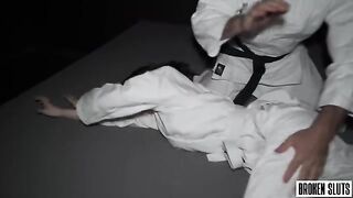 3 Guys 1 Girl – She Came To Europe For This