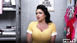 ShoplyfterMylf - Zoey Foxx - Housewife Gets Caught Stealing