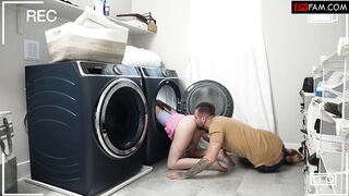 Tess Thompson Stuck Stepdaughter - SpyFam