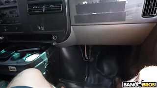 BangBus - Lilibet Saunders - It's Too Big